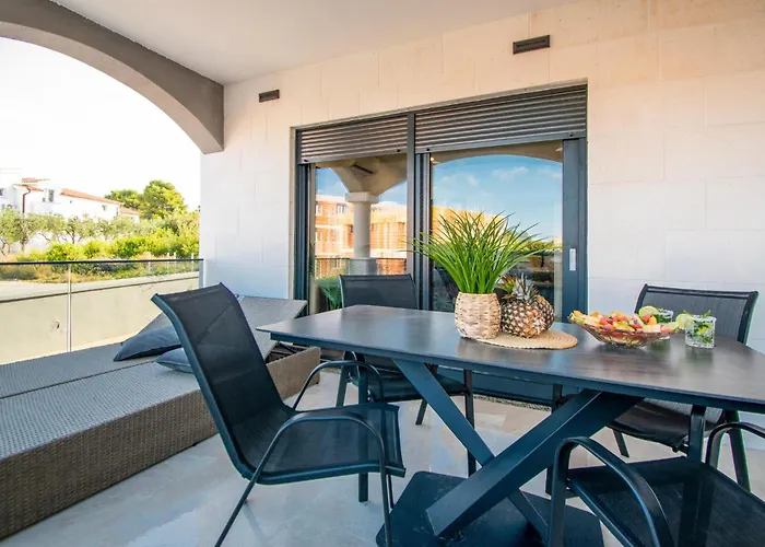 Appartement In With Sauna Brodarica (Sibenik-Knin)